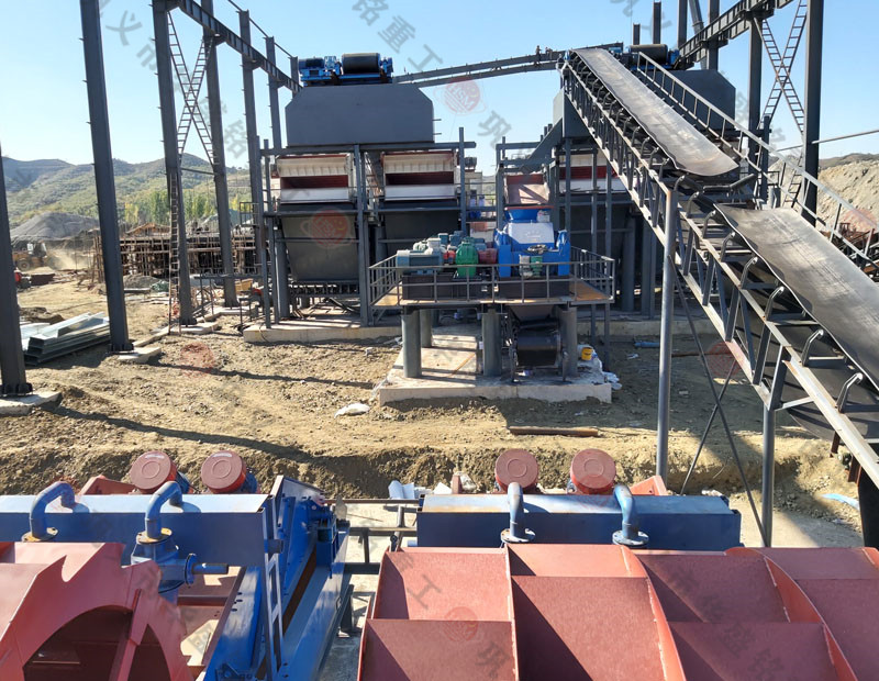 �r(sh��)�a(ch��n)200����ʯ�C(j��)�������Z��ʯ��ɰ�C(j��)�����Xһ�_(t��i)��